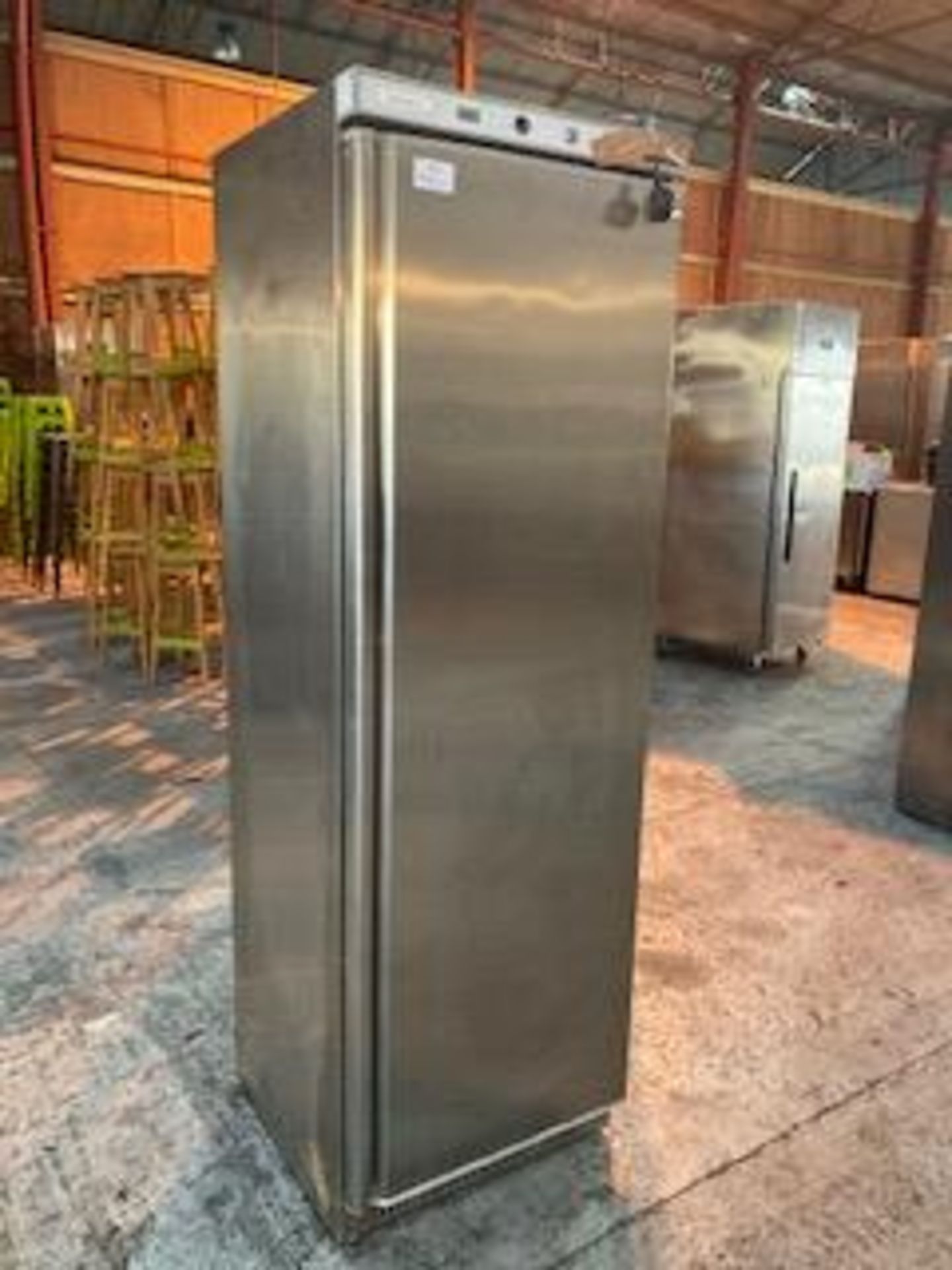 Polar CD083 Single Door Upright Stainless Steel 365 Ltr Freezer - Image 3 of 5