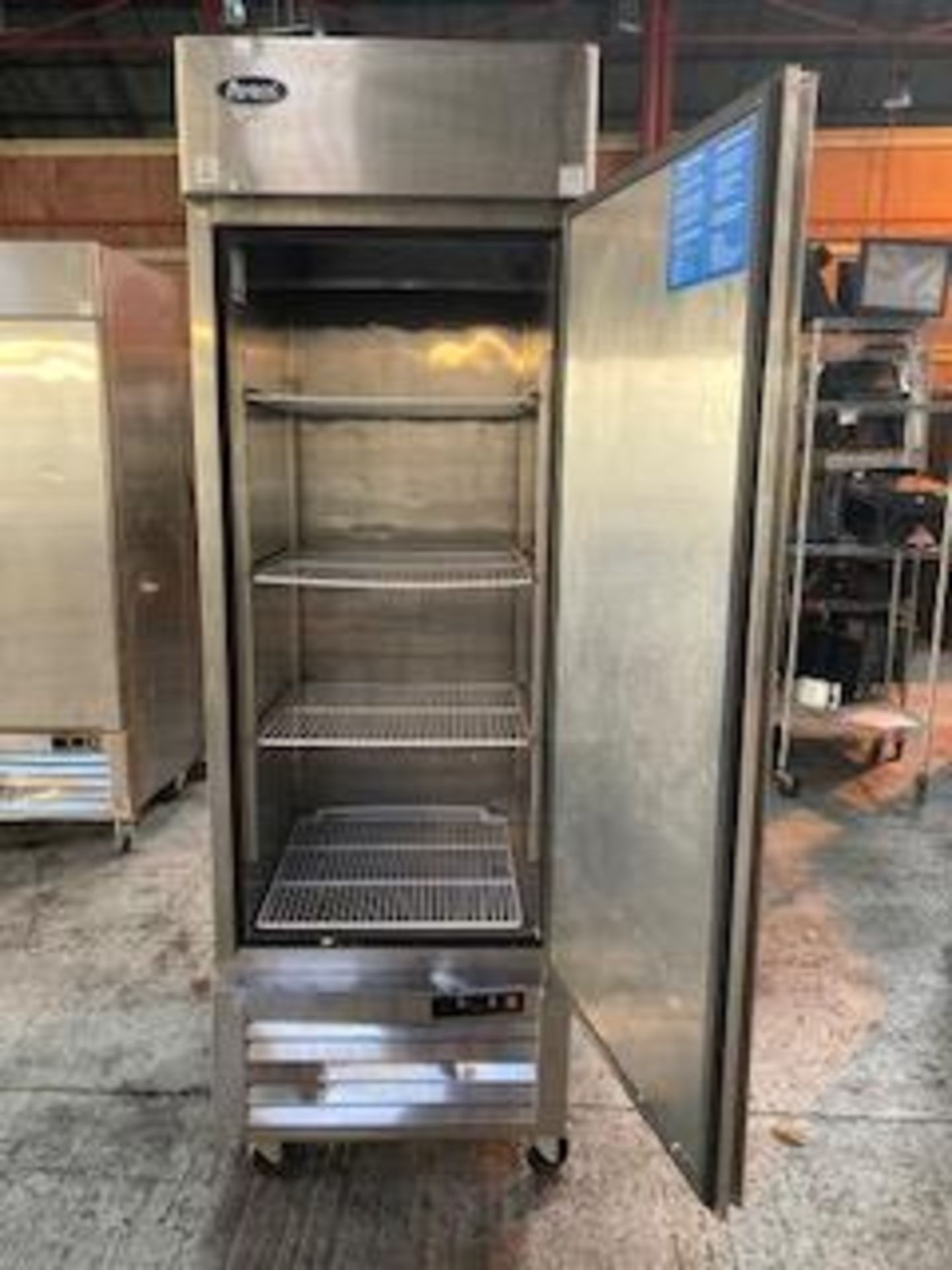 Atosa MBL8951 Single Door Upright Stainless Steel 610 Ltr Freezer - Image 4 of 6