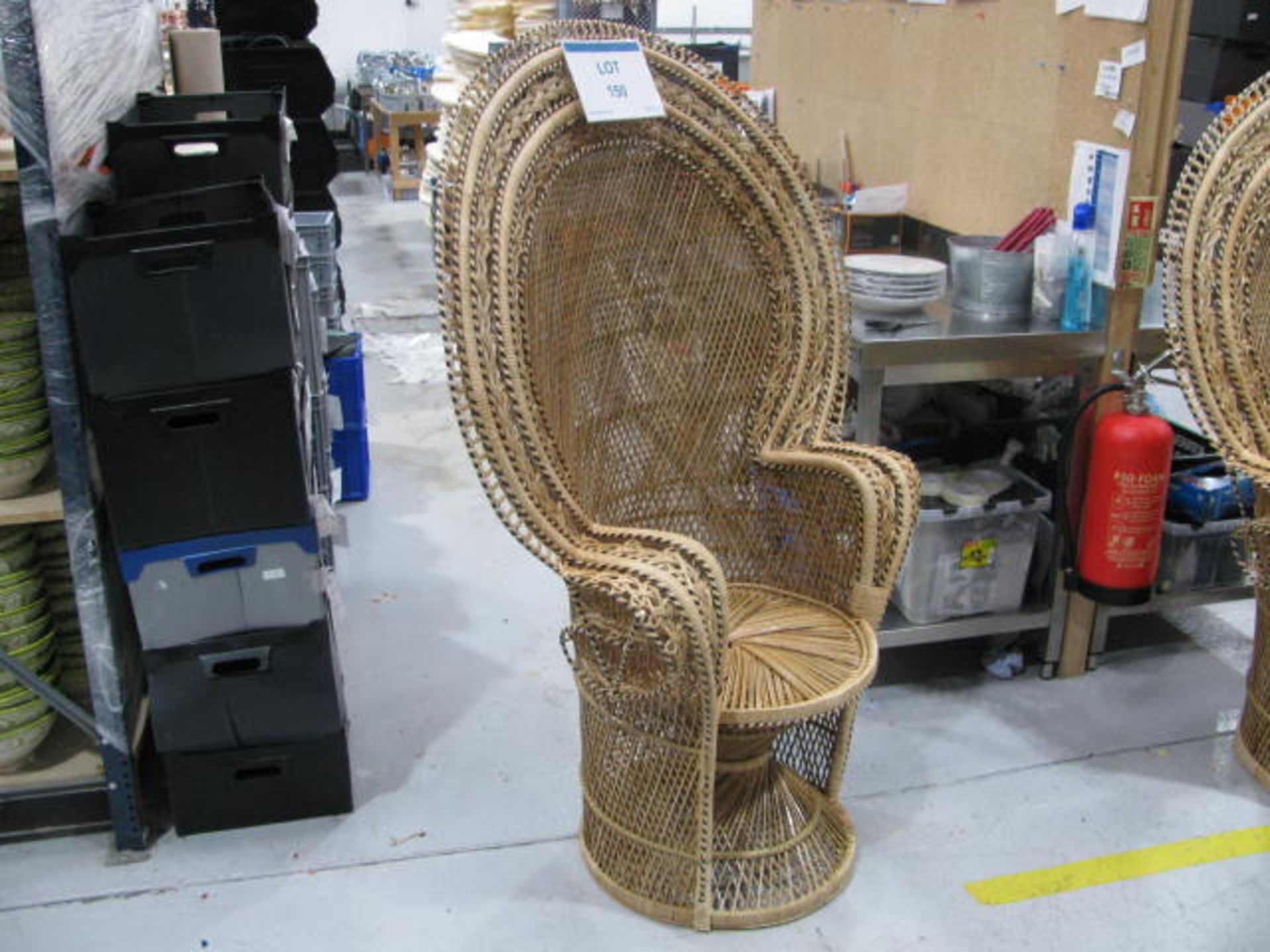 Peacock style wicker chair - Image 2 of 2