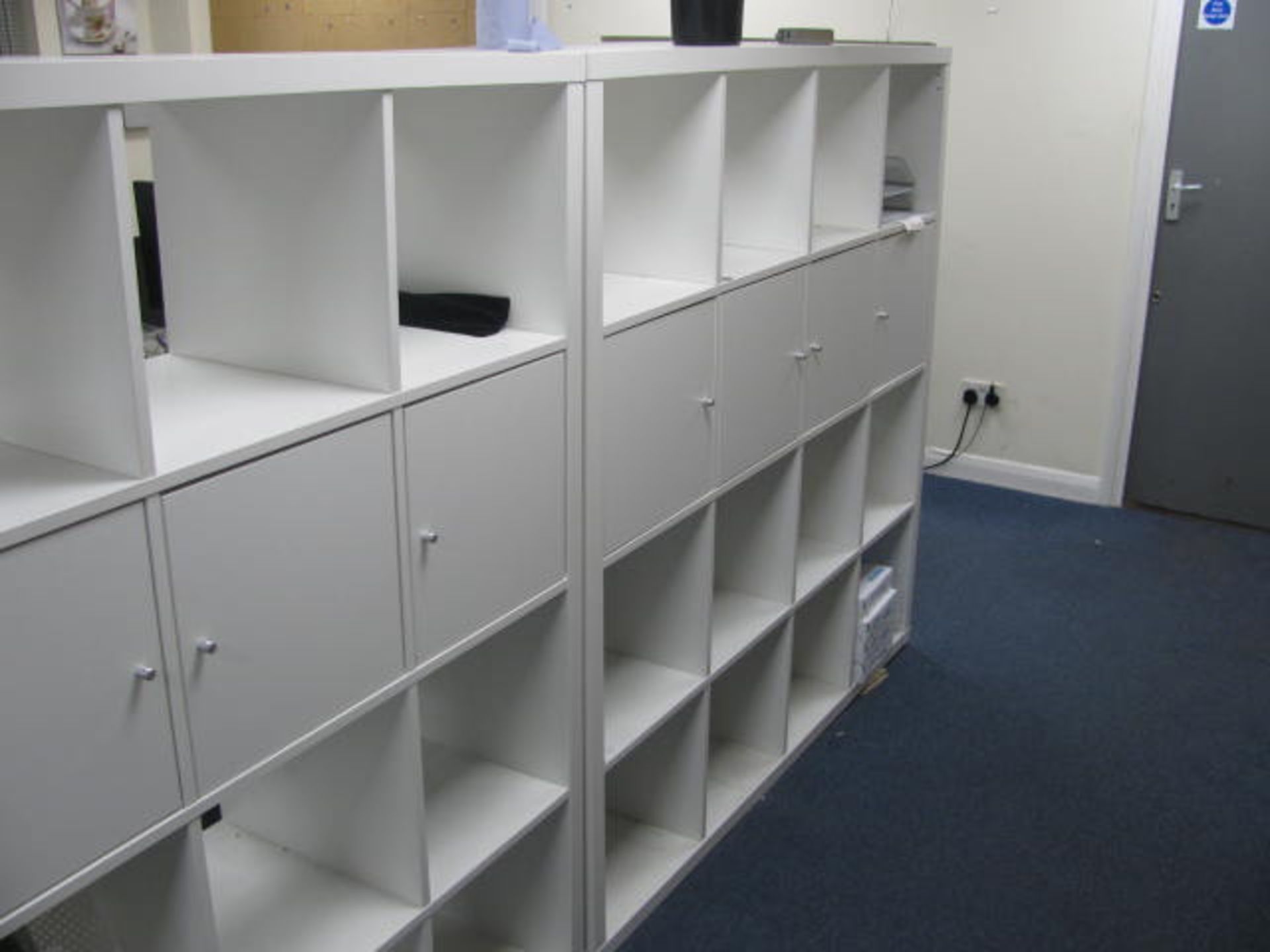 White laminate 16 section storage unit - Image 2 of 2