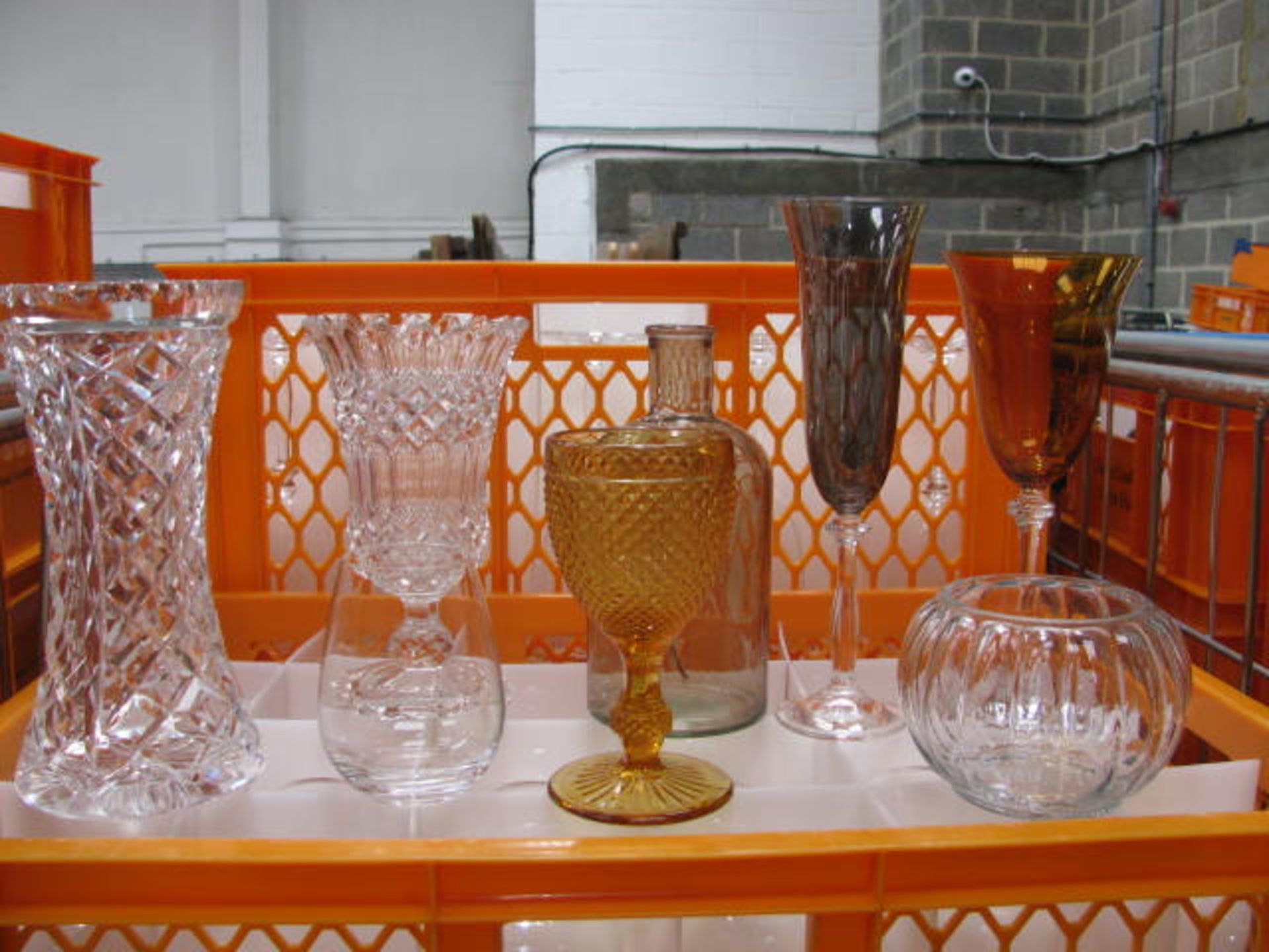 (6) Cages of mixed glassware - Image 2 of 2