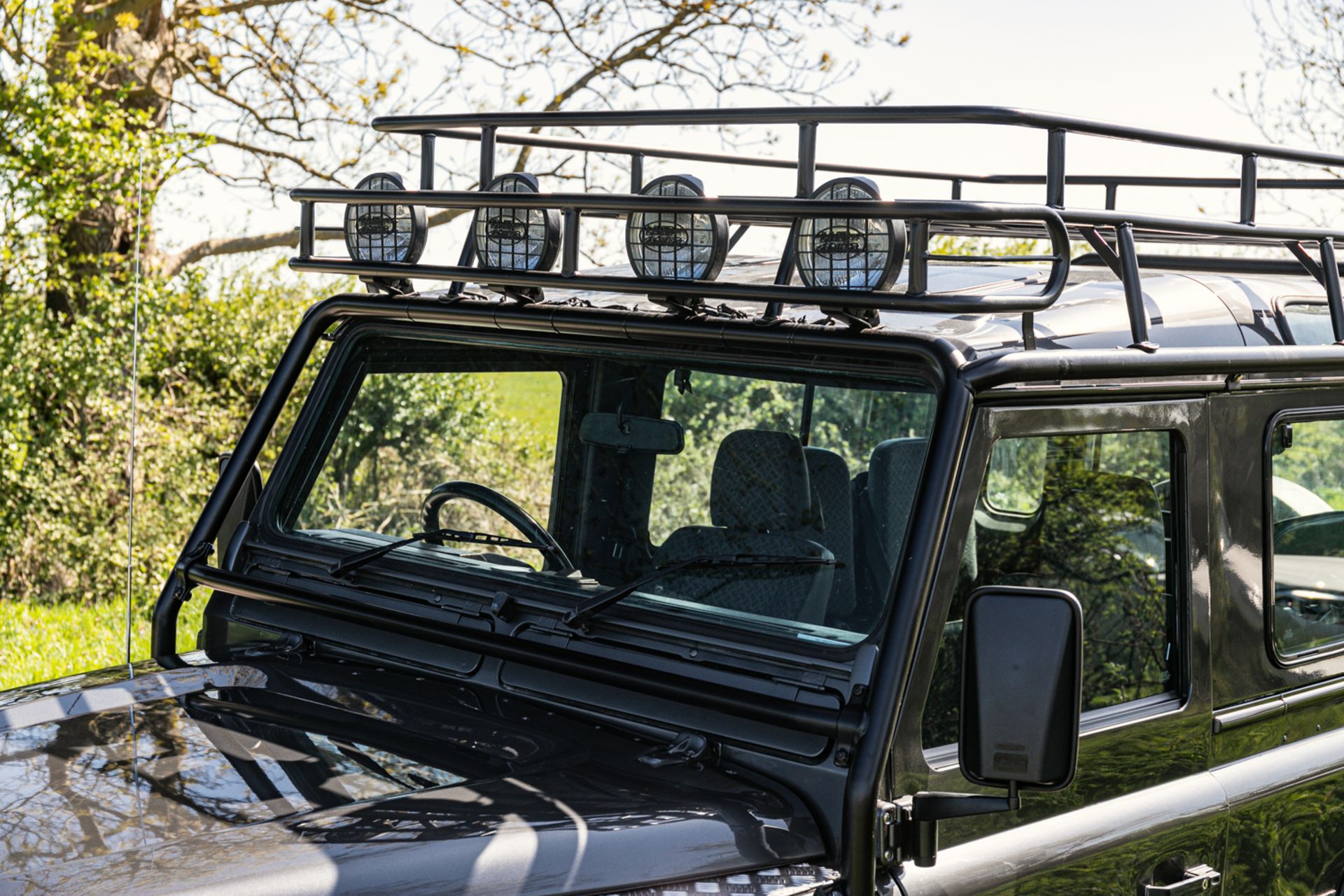 2001 Land Rover Defender 90 'Tomb Raider' - Image 9 of 23