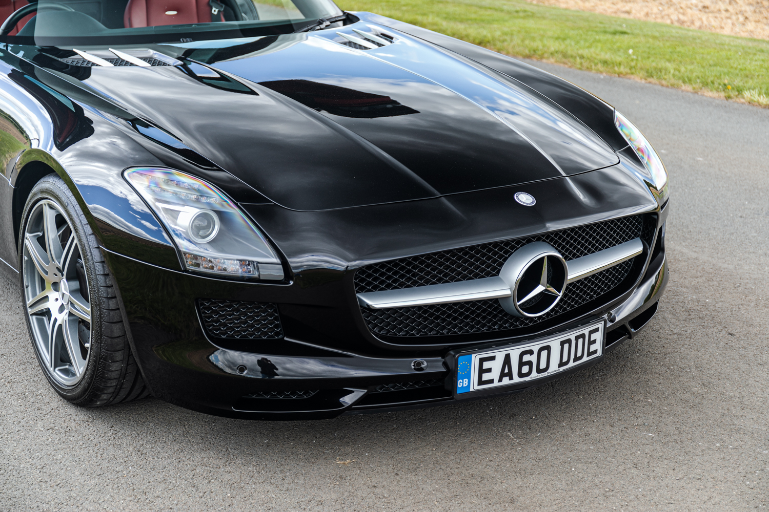 2010 Mercedes-Benz SLS AMG - Image 12 of 21