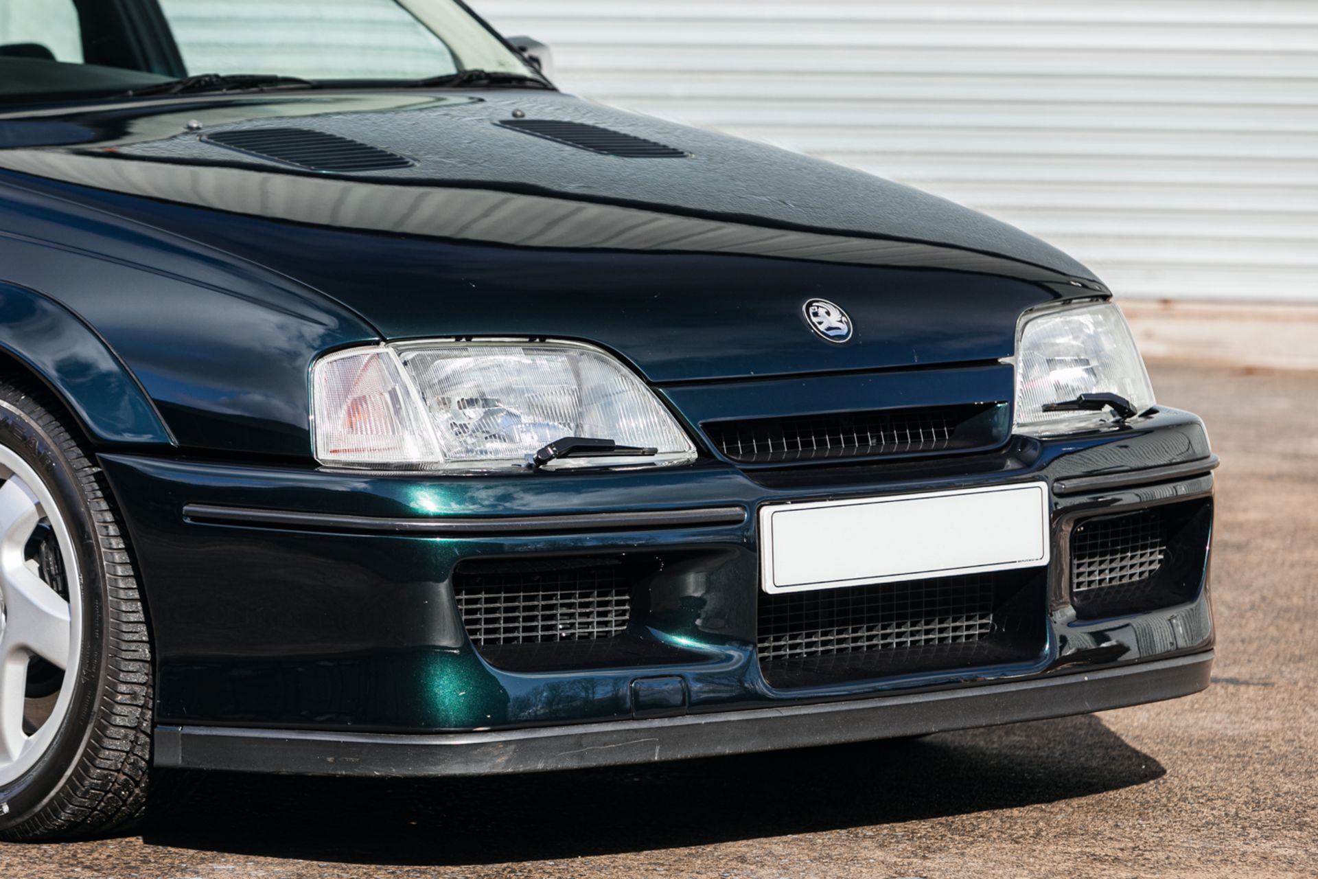 1992 Vauxhall Lotus Carlton - Image 26 of 27