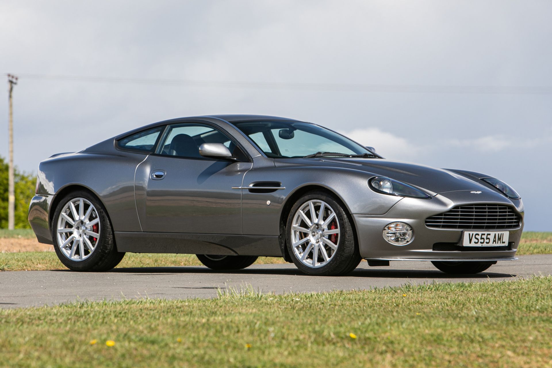 2005 Aston Martin Vanquish S