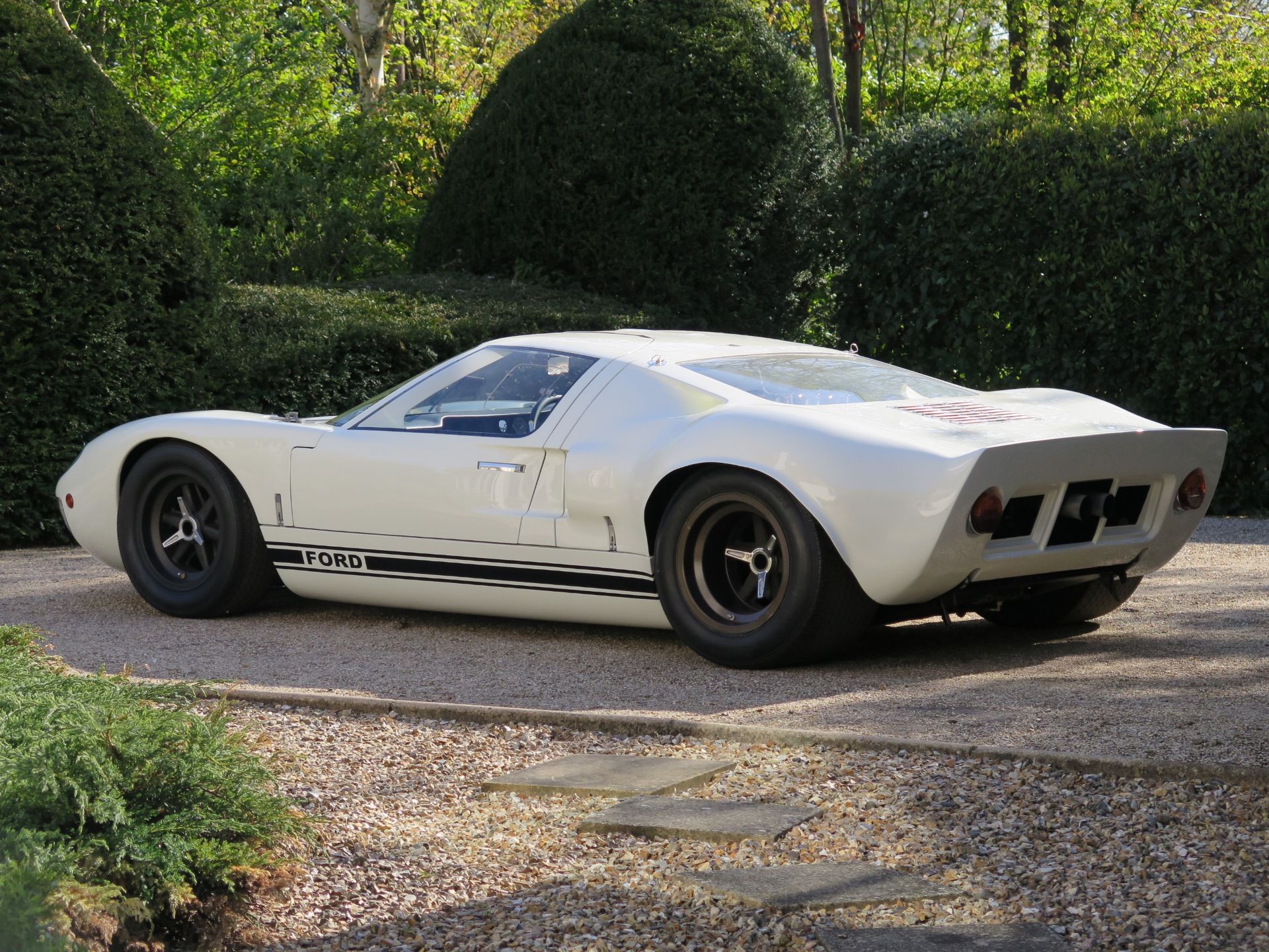 1968 Ford GT40 - Image 2 of 13