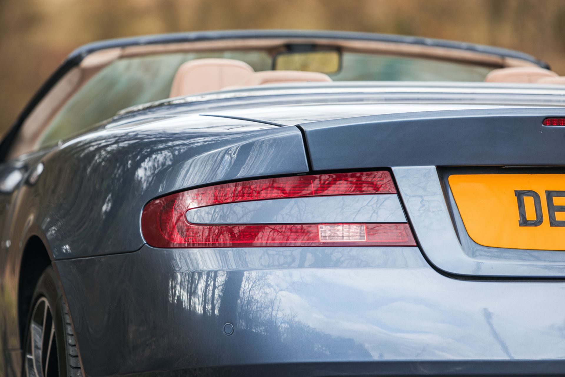 2005 Aston Martin DB9 Volante - Image 12 of 34