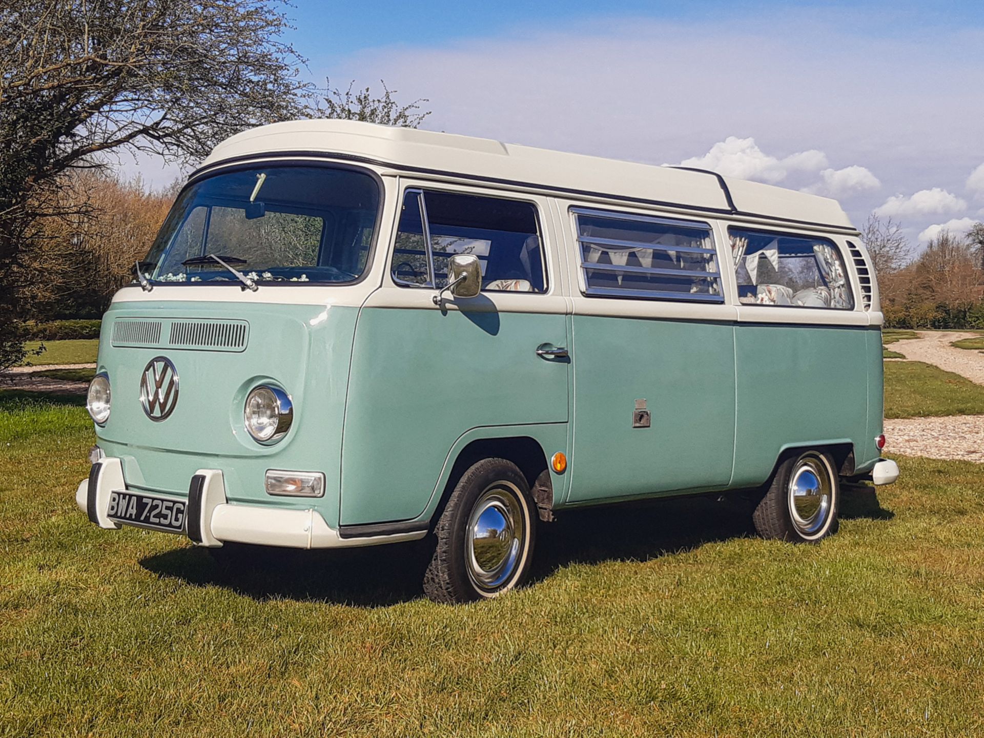 1969 Volkswagen Type 2 Westfalia 'Bay Window' Camper Van - Image 10 of 21