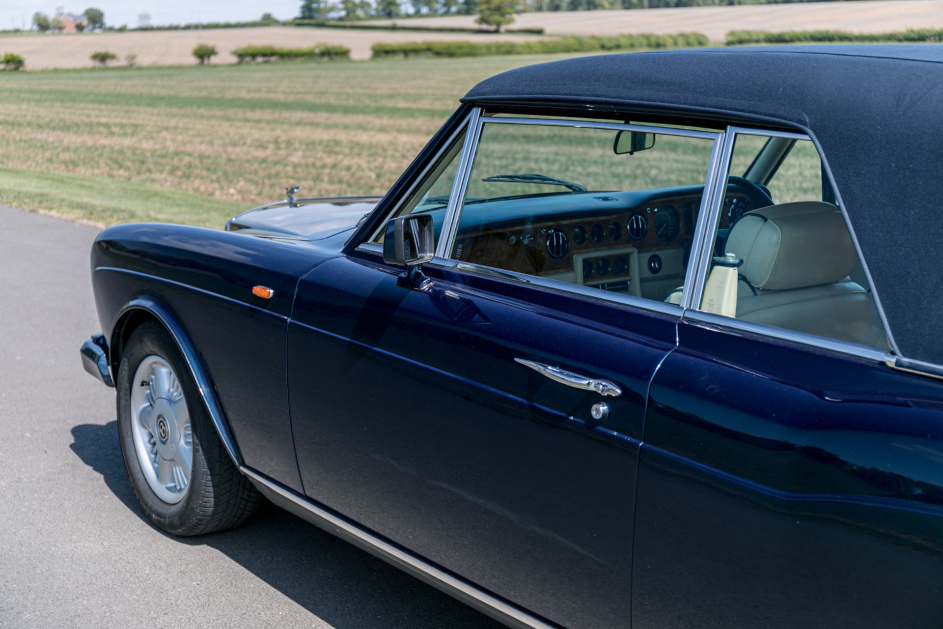 1991 Bentley Continental Convertible III - Image 8 of 32