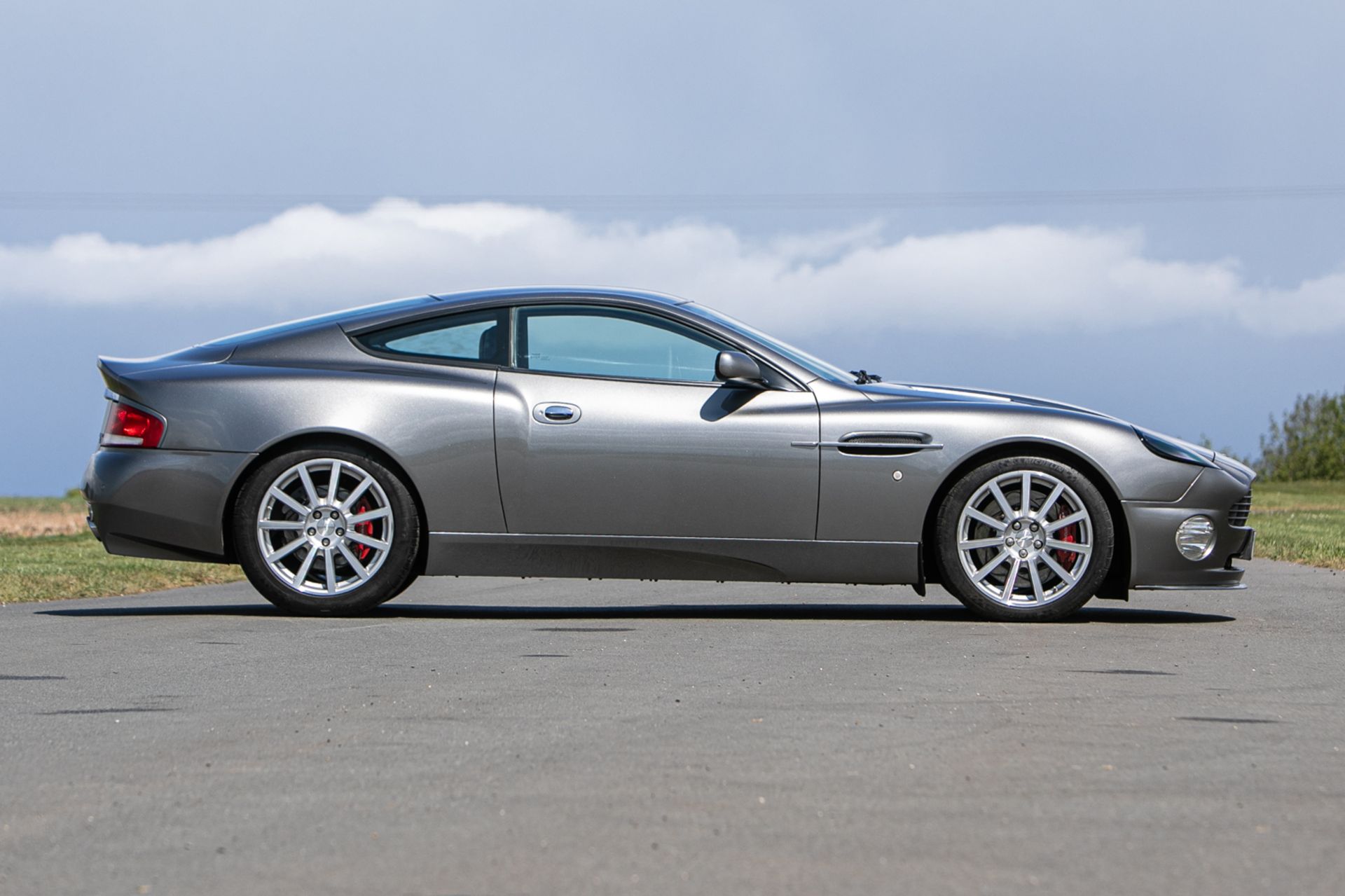 2005 Aston Martin Vanquish S - Image 3 of 29