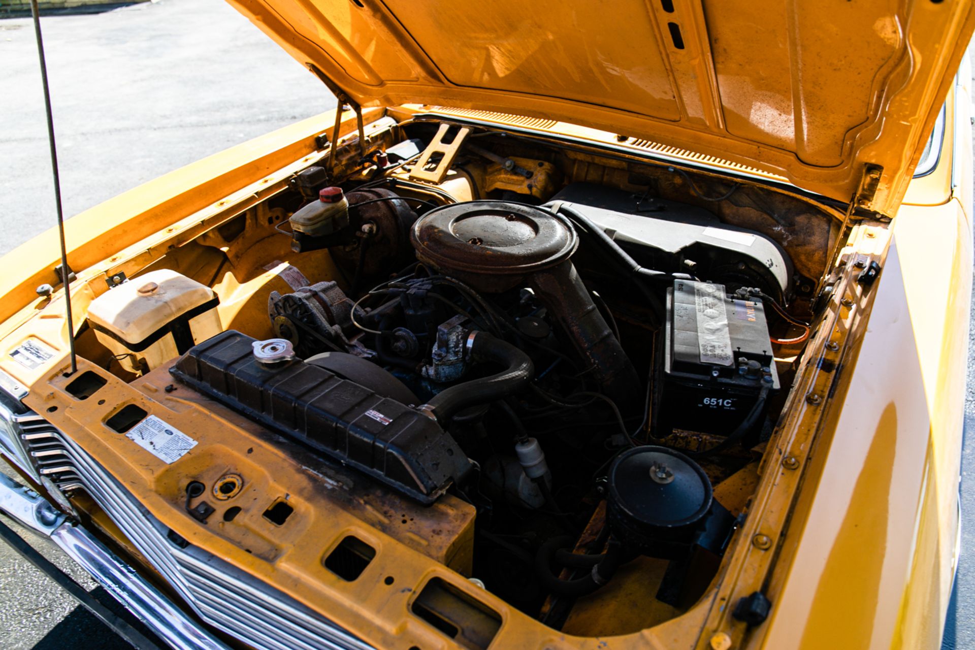 1976 Ford Granada Coupe 3000 XL - Image 9 of 18