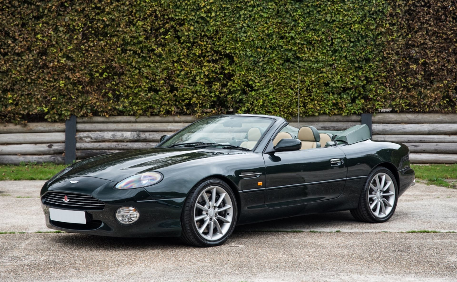 1999 Aston Martin DB7 Vantage Volante