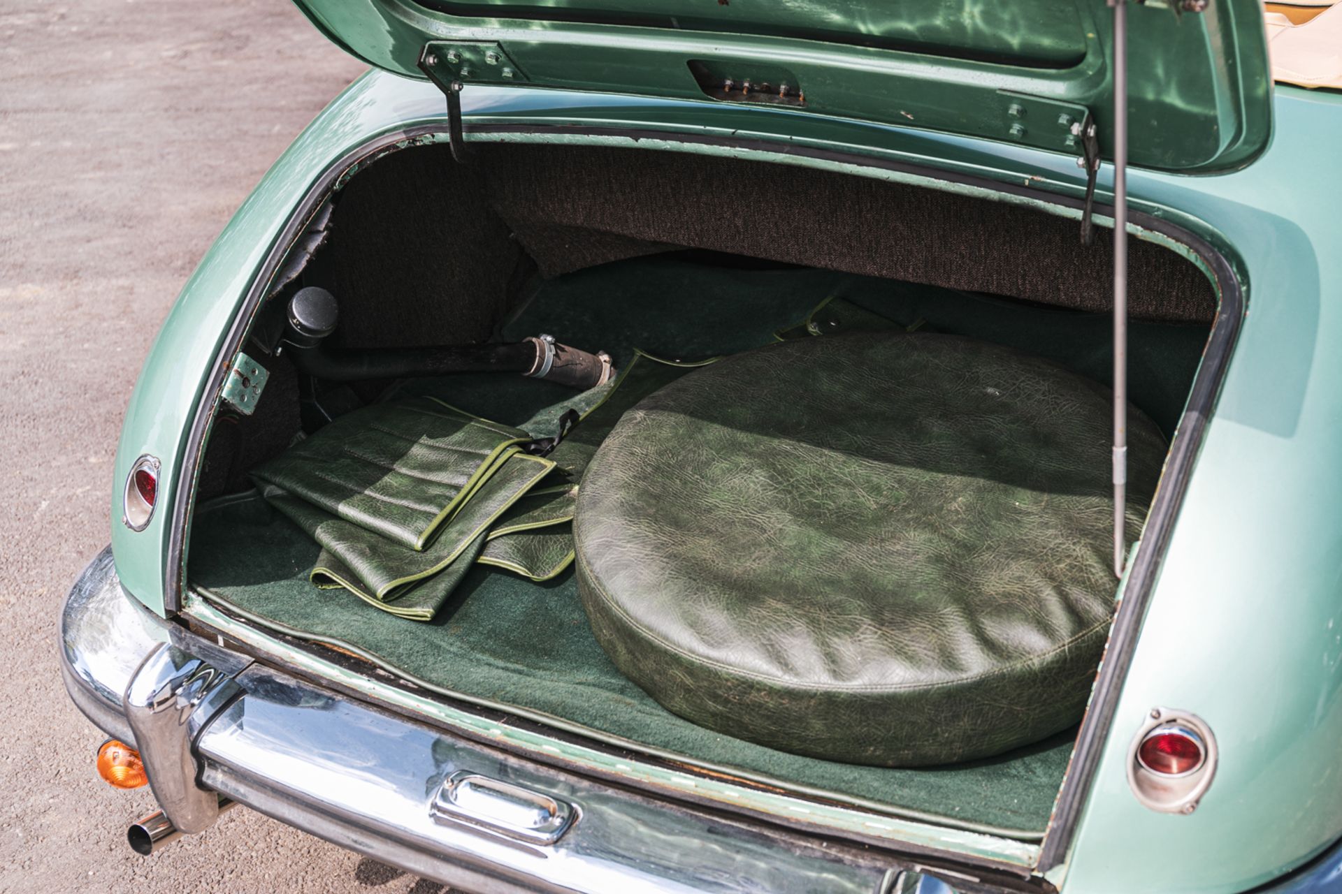 1950 Austin A90 Atlantic Convertible - Image 9 of 18