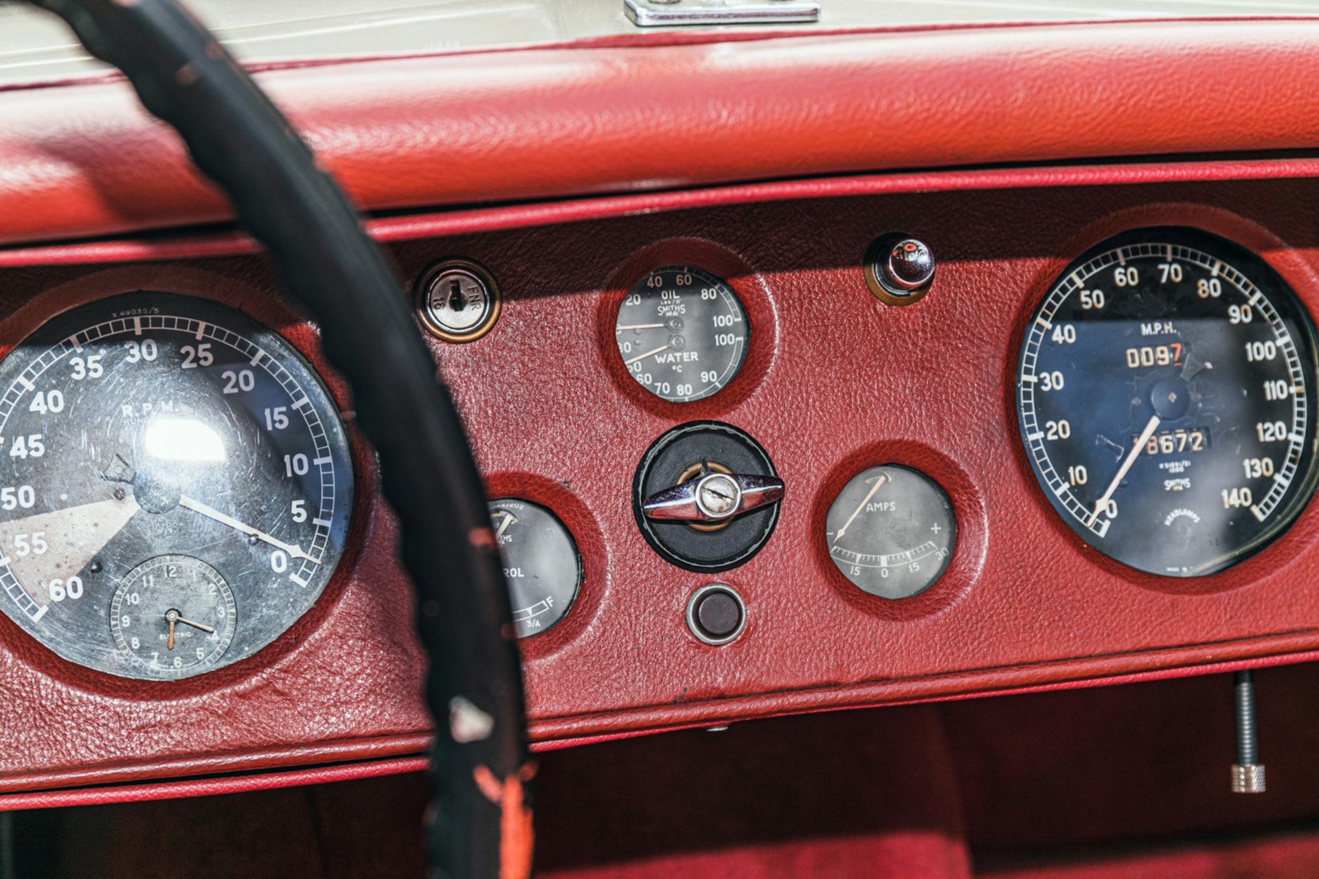 1951 Jaguar XK120 3.4 Roadster - Image 17 of 23