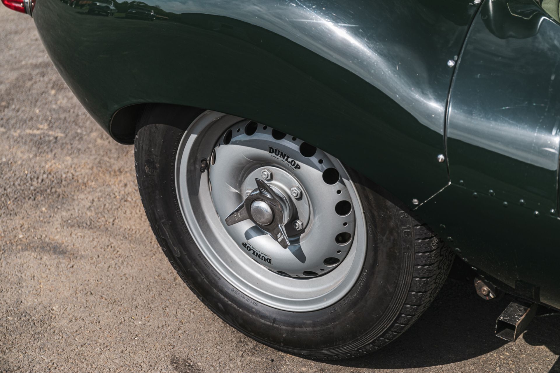 1962 Jaguar D-Type 'Short Nose' Recreation - Image 17 of 19