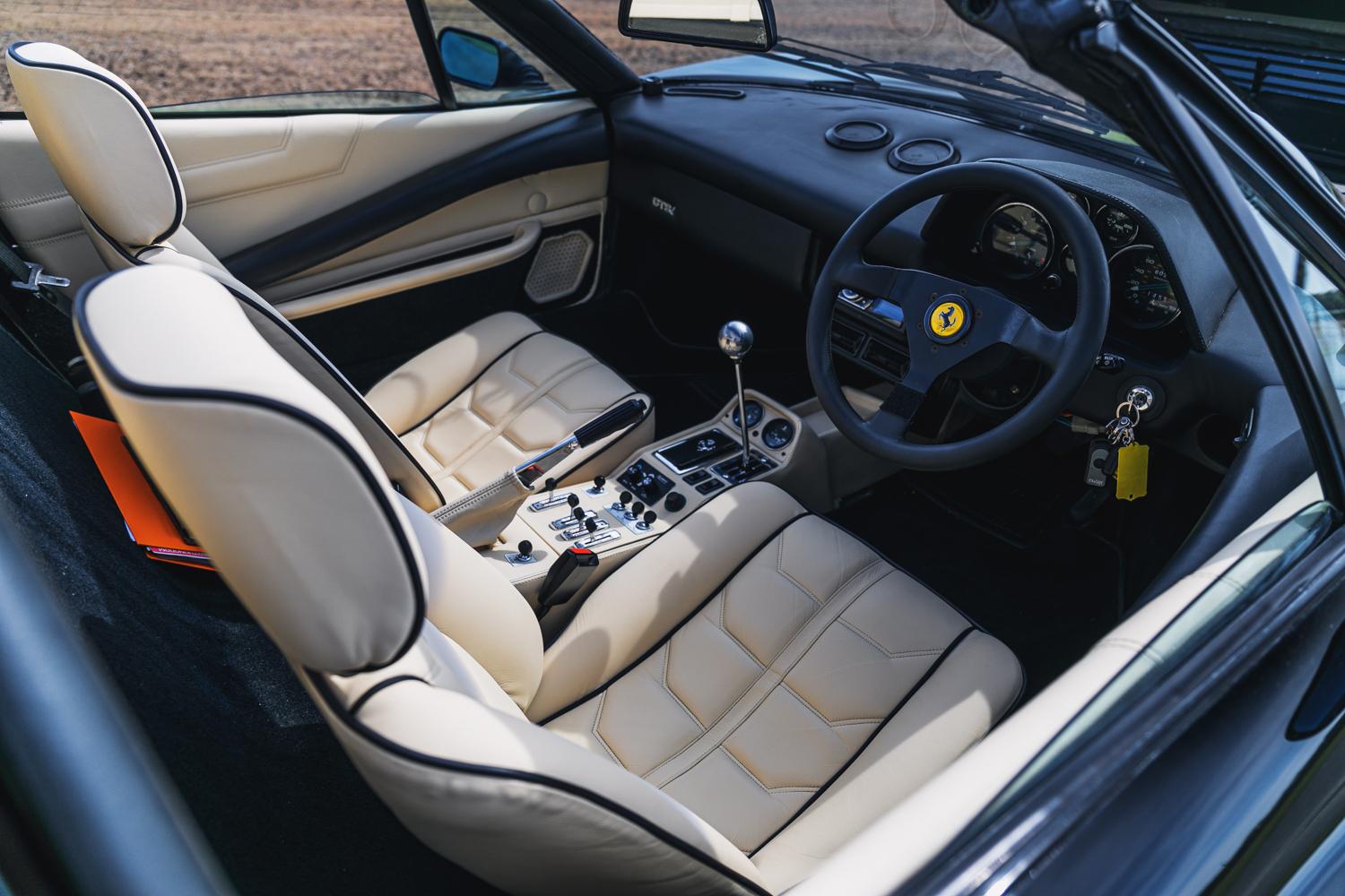 1985 Ferrari 308 GTS QV - Image 23 of 30