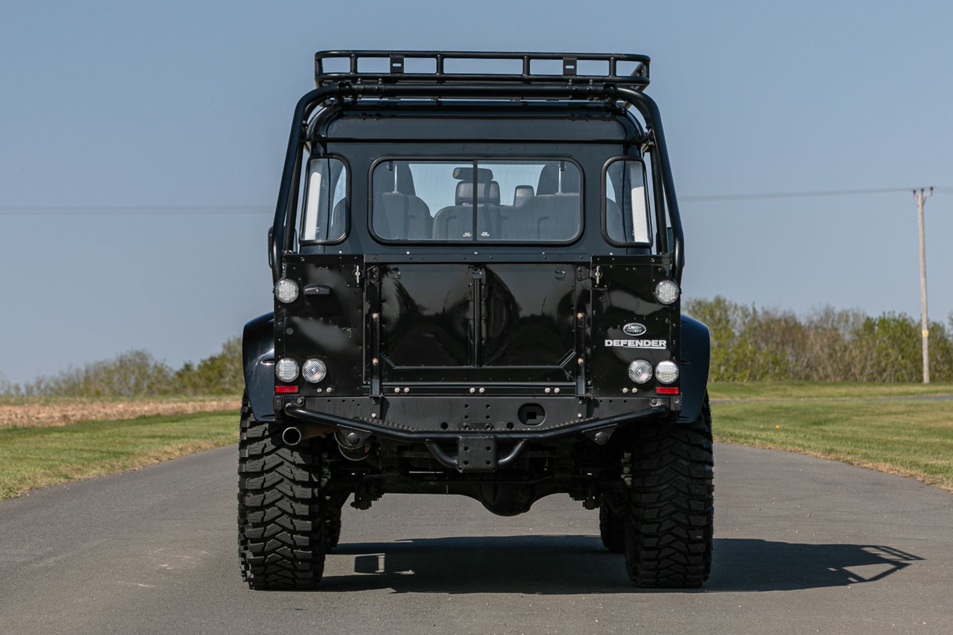 2015 Land Rover Defender 110 SVX 'Spectre' JB24 - Image 5 of 26