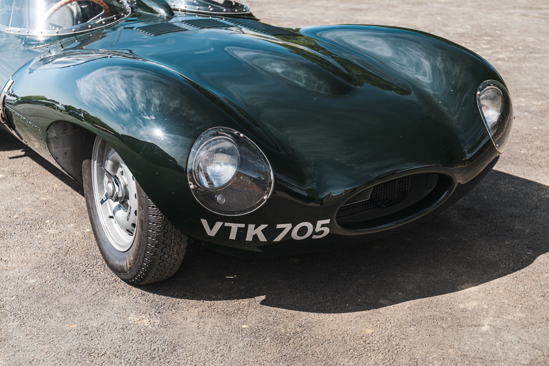 1962 Jaguar D-Type 'Short Nose' Recreation - Image 18 of 19