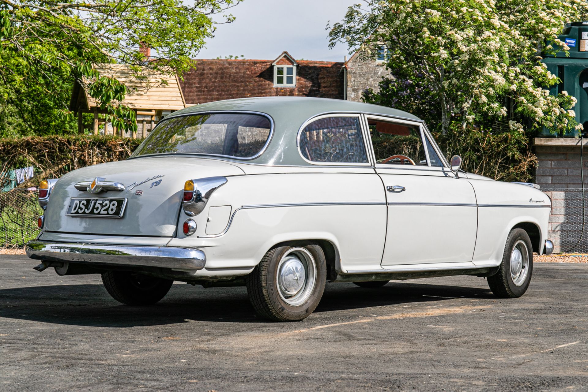 1958 Borgward Isabella TS Saloon - Image 3 of 17