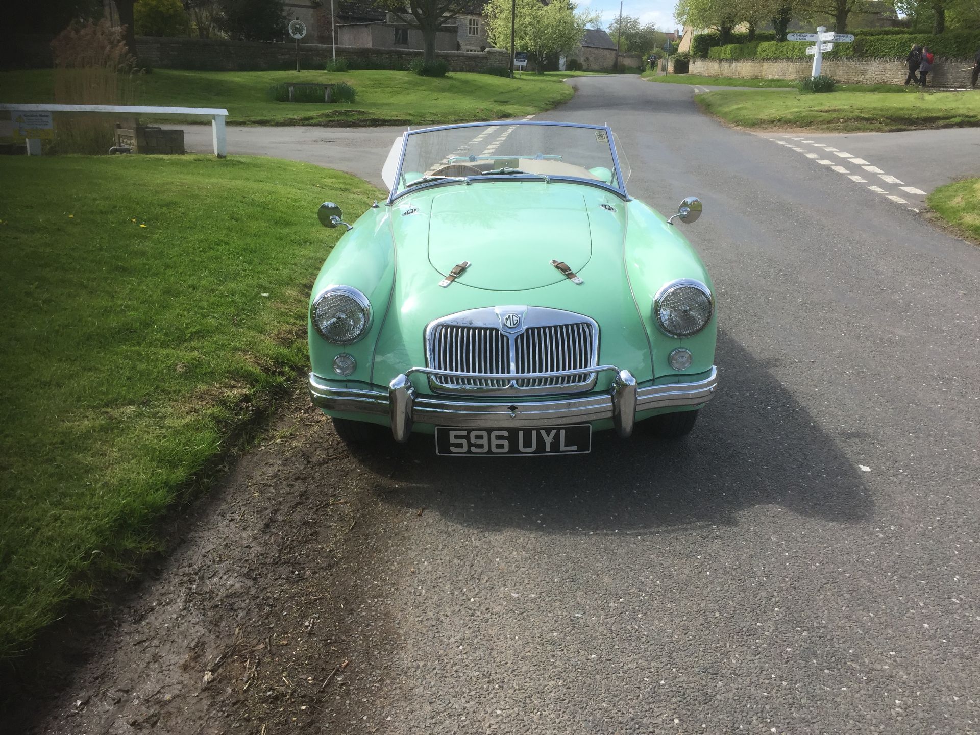 1958 MGA Twin Cam Roadster - Image 11 of 33