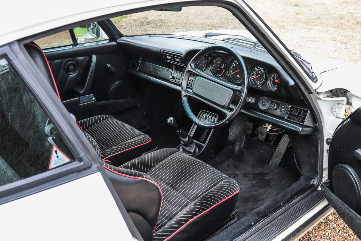 1988 Porsche 911 3.2 Carrera Club Sport* - Image 3 of 5