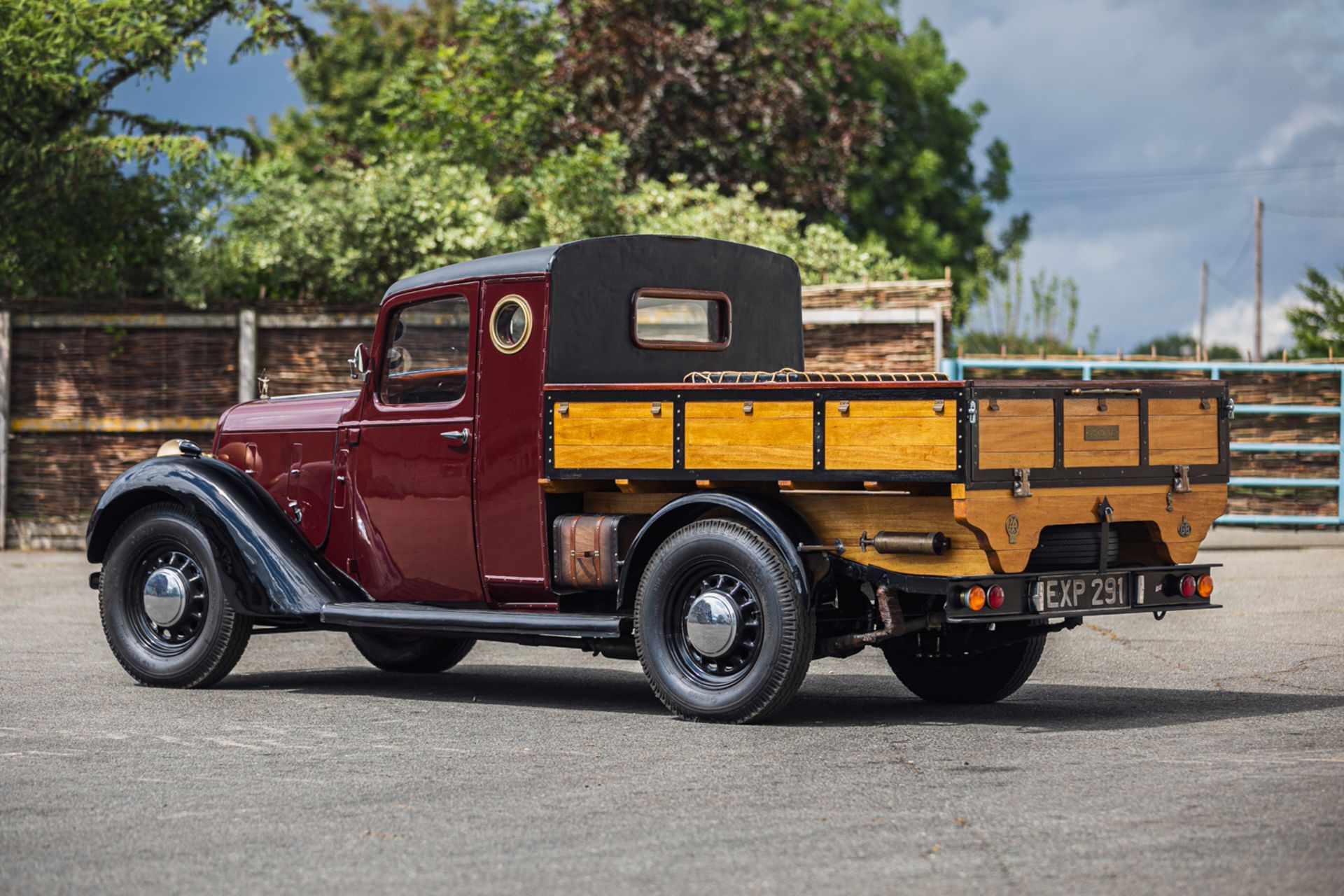 1938 Austin Light 12/4 Pickup - Image 4 of 5