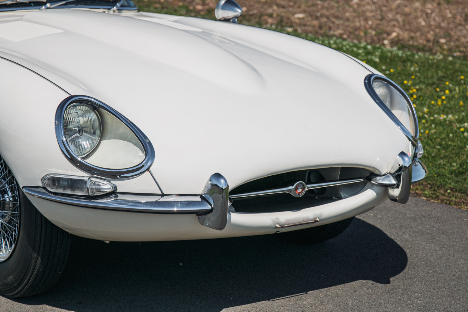 1961 Jaguar E-Type Series 1 Roadster - Image 2 of 5