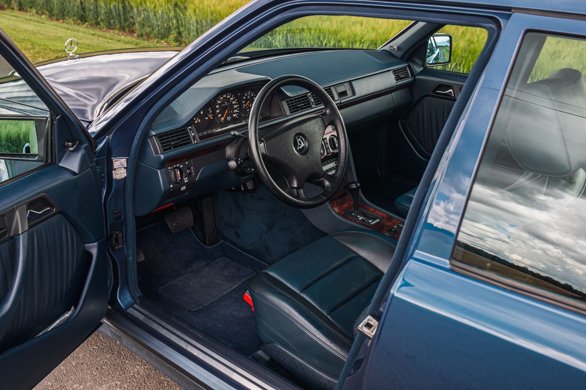 1991 Mercedes-Benz 500E (W124) - Image 2 of 5