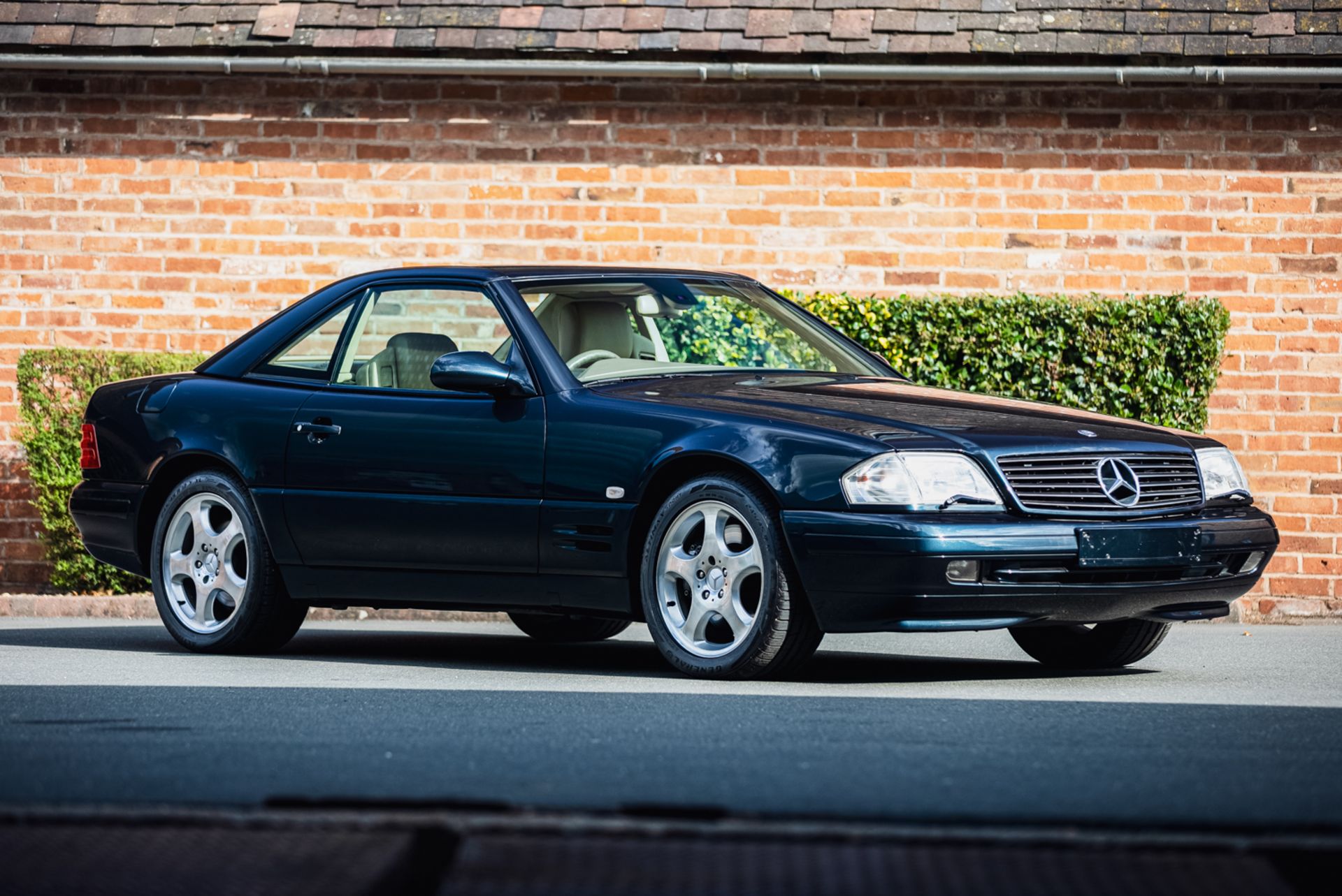 1999 Mercedes-Benz SL320 (R129)