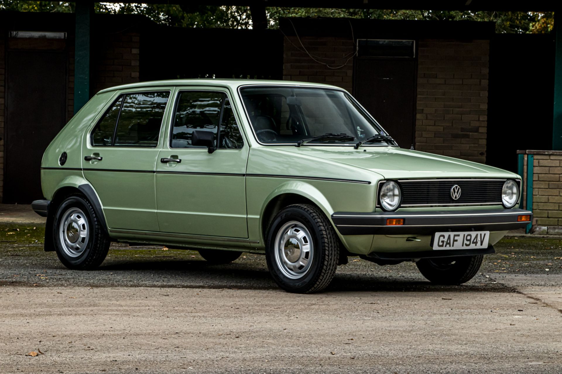 1980 Volkswagen Golf Mk 1 GLD (738 miles)