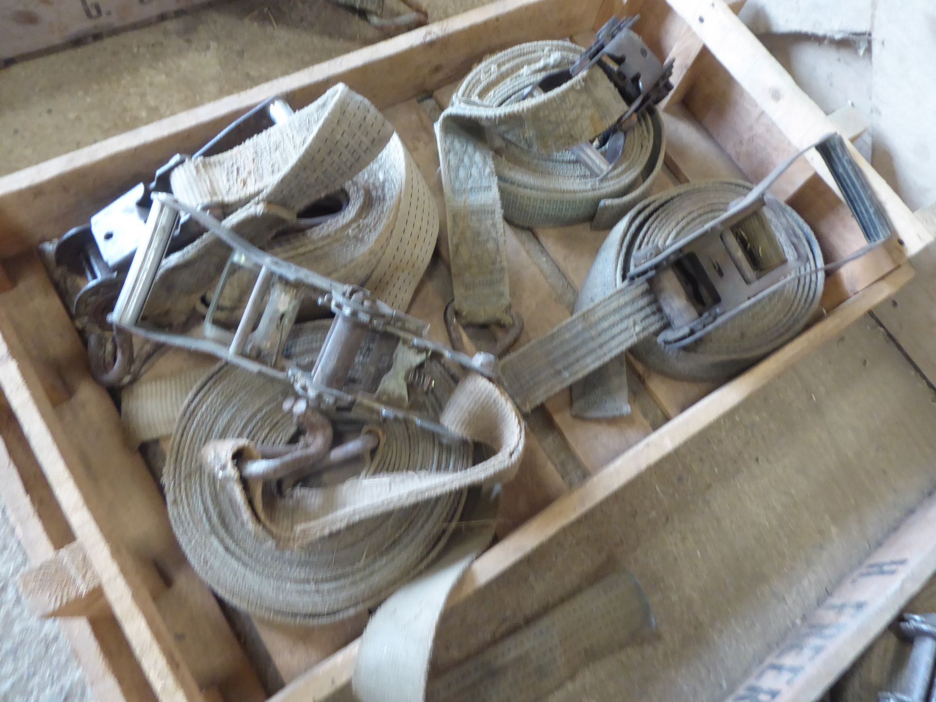 Tray of loading straps