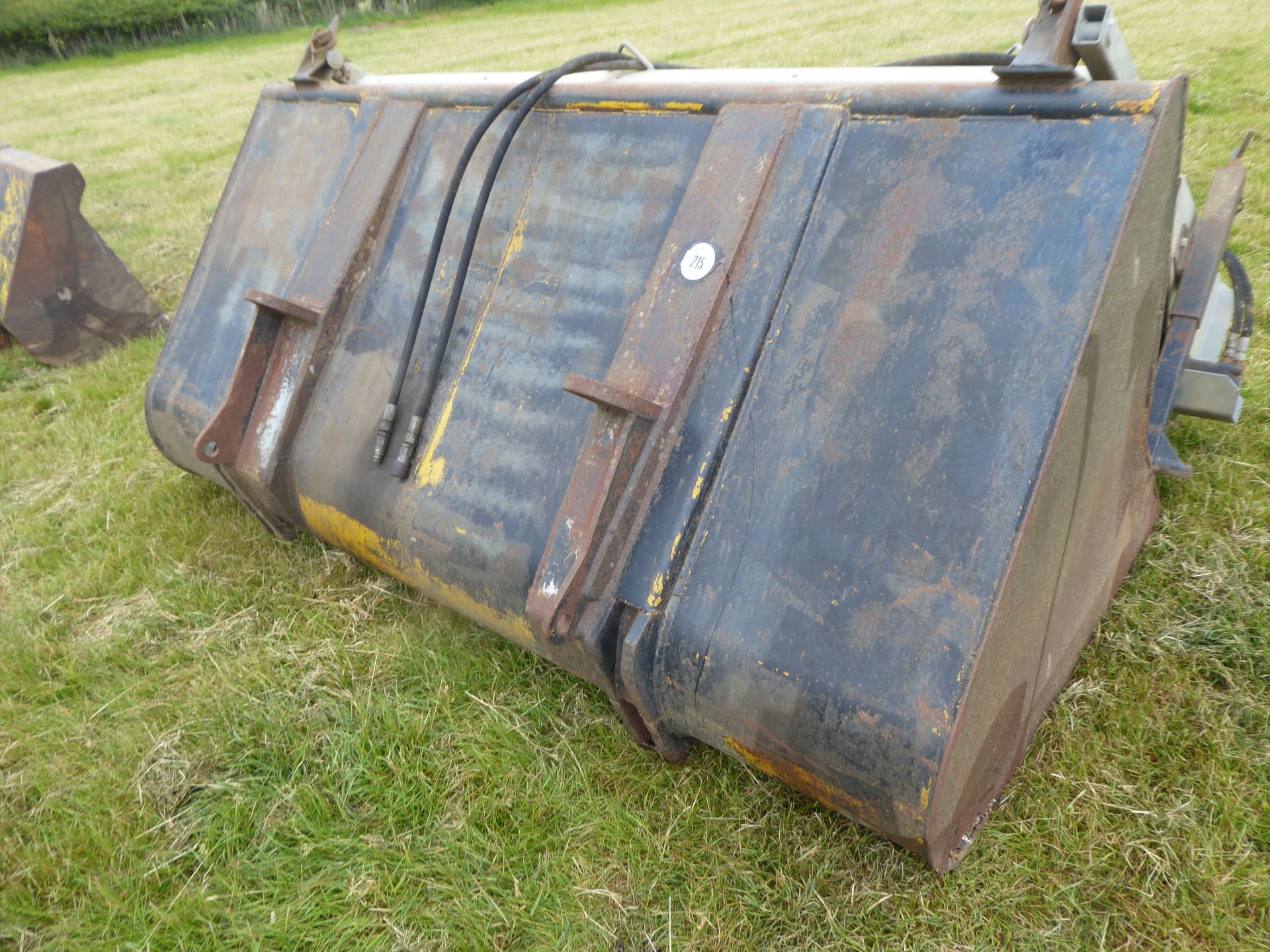 Sanderson grain bucket on pin & cone brackets