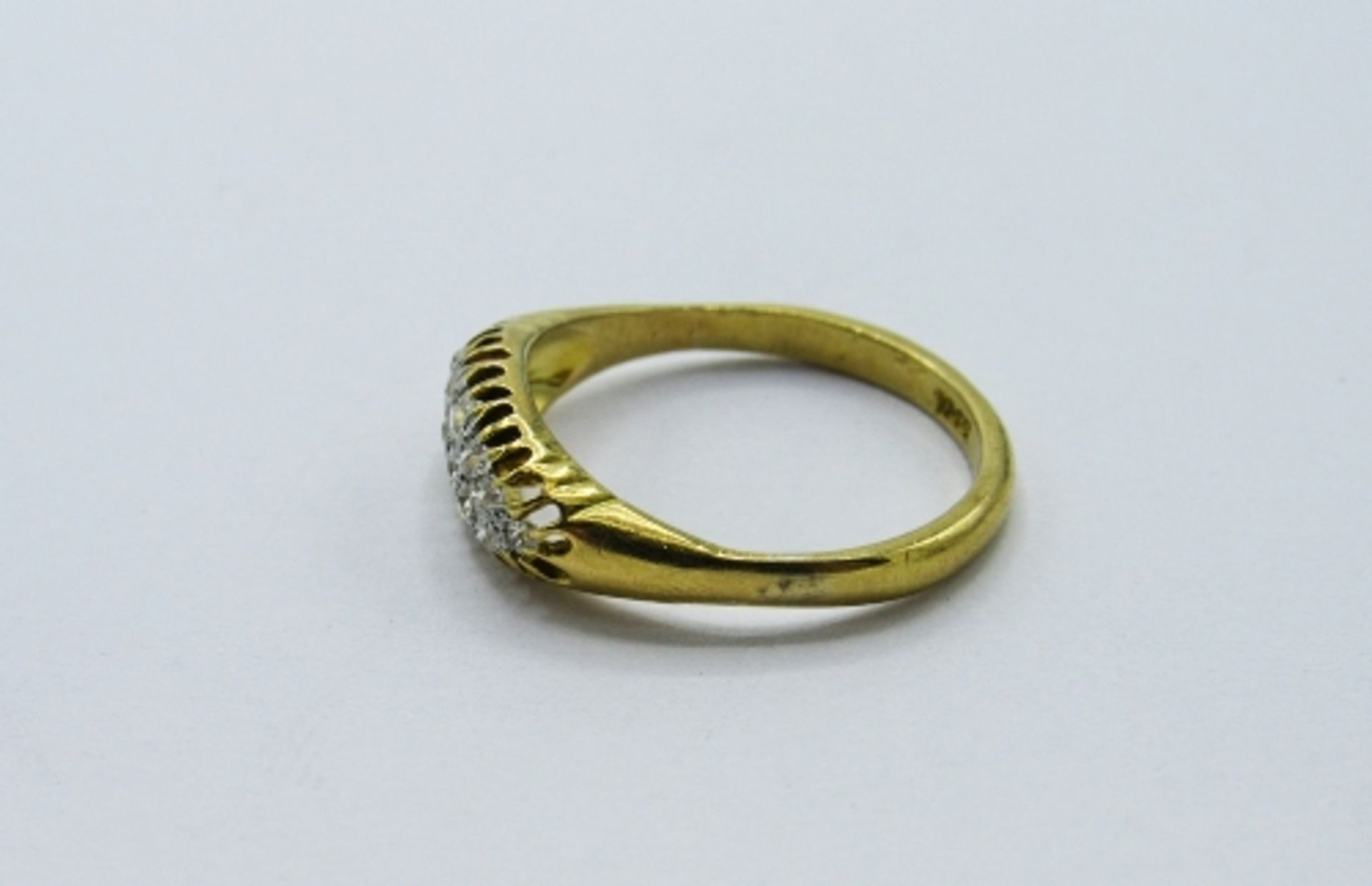 18ct gold diamond ring, weight 3.2gms, size O 1/2. Estimate £220-250 - Image 4 of 4