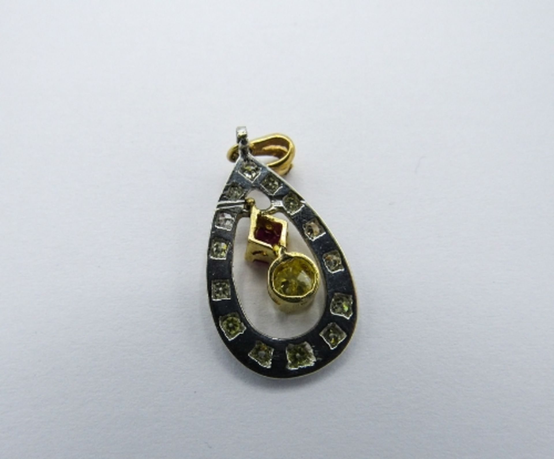 Platinum & yellow gold pendant with champagne diamond & ruby, weight 2.7gms. Estimate £350-400 - Image 2 of 2