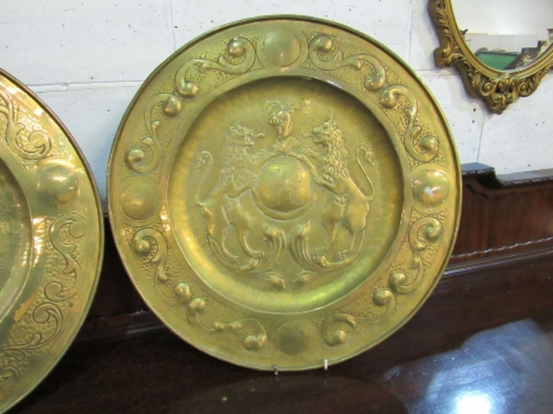 2 brass repousse decorated large plates, diameter 48 inches. Estimate £20-40 - Image 3 of 3