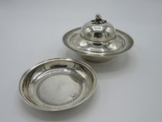 Lidded dish decorated with acanthus leaf pattern to edges & accompanied with a smaller dish with