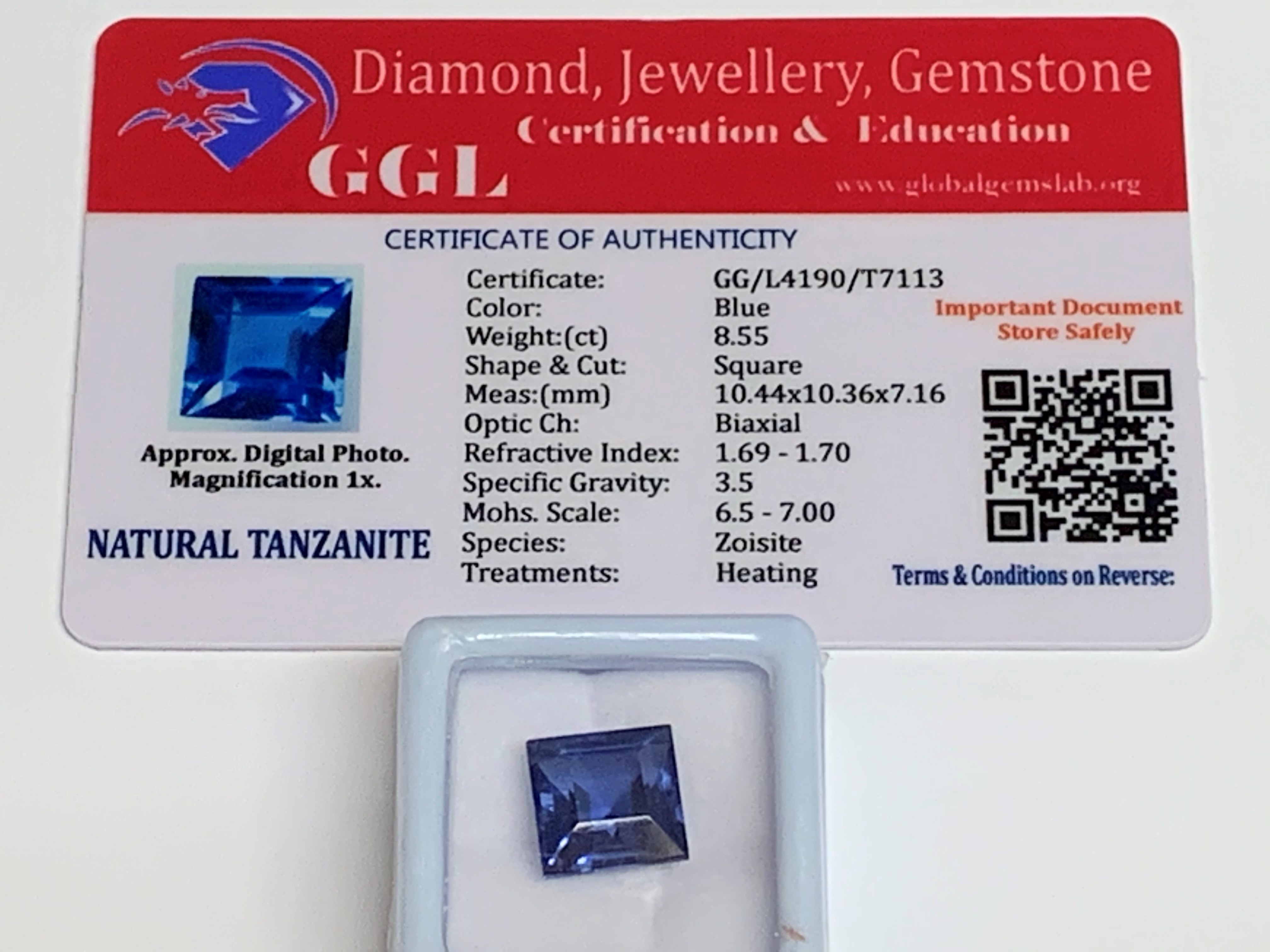 Square cut loose blue tanzanite, weight 8.55ct, with certificate. Estimate £40-50