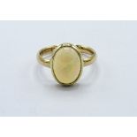 9ct gold opal ring, weight 2.7gms, size M 1/2. Estimate £200-250