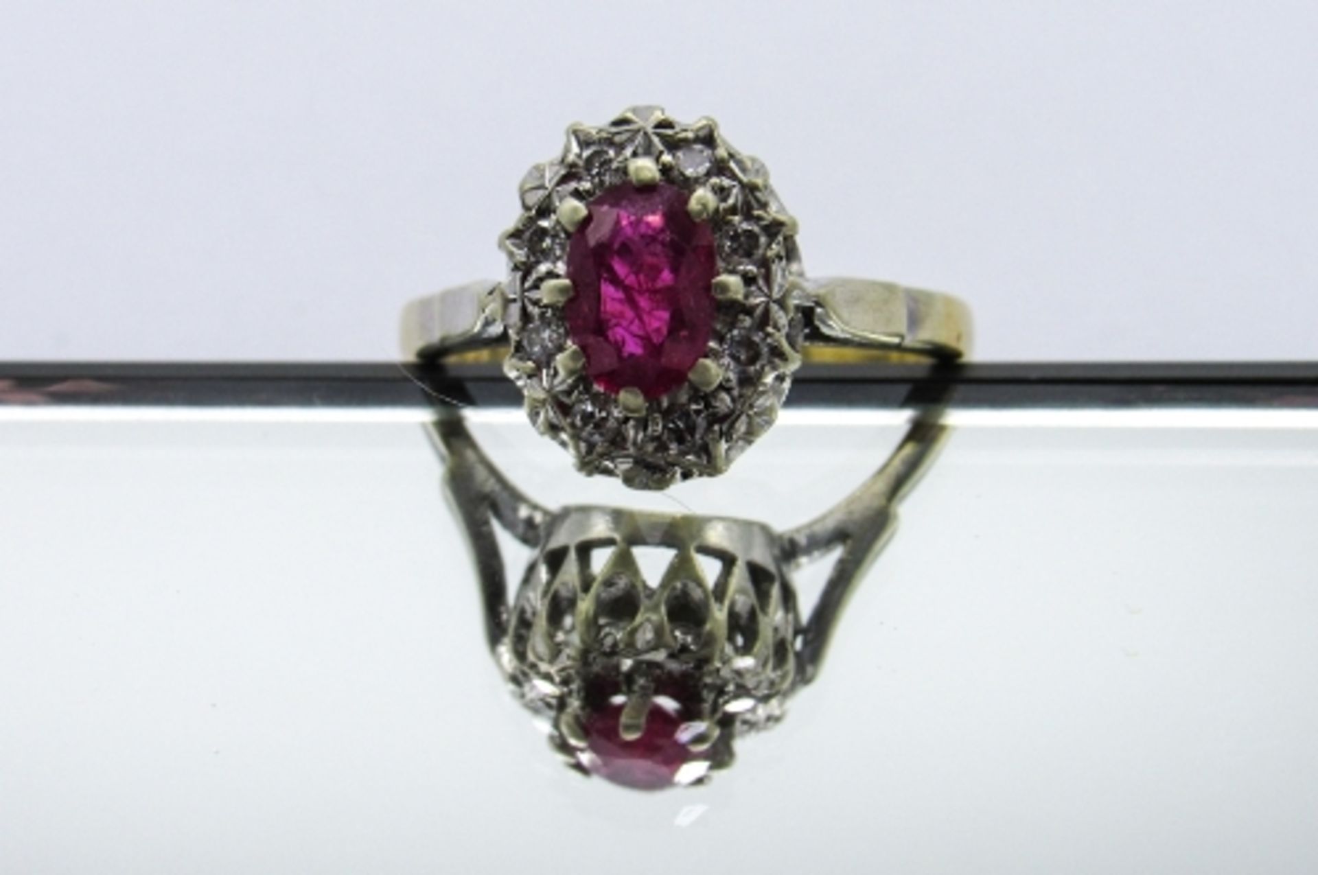 18ct gold ruby & diamond cluster ring, weight 4.3gms, size O 1/2. Estimate £400-450 - Image 5 of 5