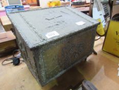 Coal box containing lamps