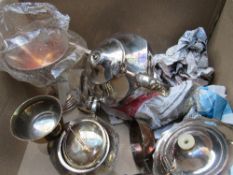 Various metal ware