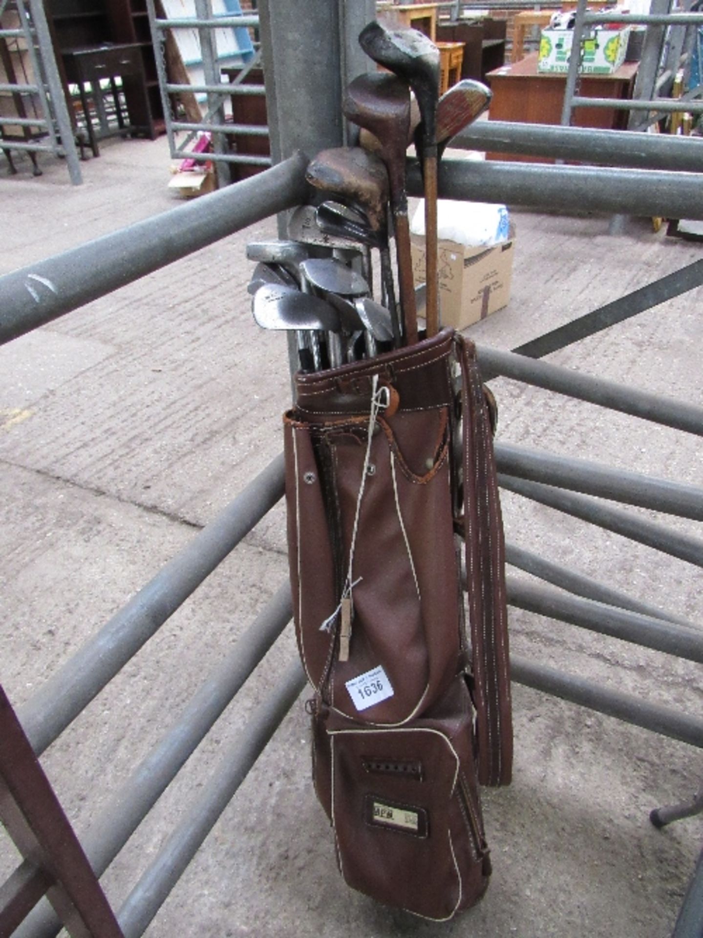 Golf bag & clubs