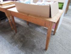 Pine table