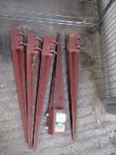 6 met posts, 75 x 600mm