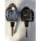 Pair of horseshoe front carriage lamps with whitemetal trim