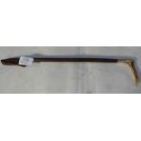 Hunt crop with stag horn handle and a whitemetal collar
