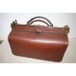 Leather doctor's bag