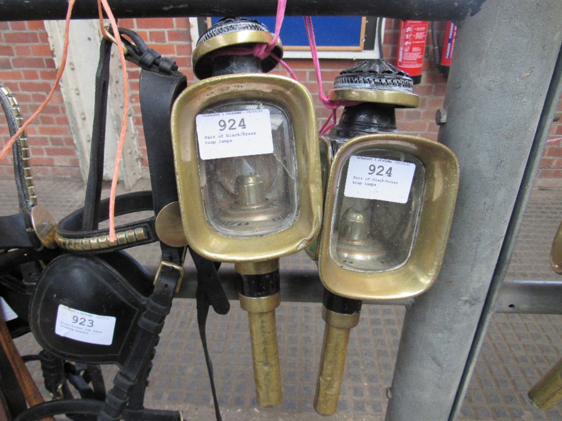Pair of black/brass trap lamps
