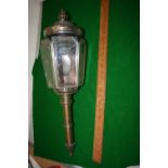 Large ornate carriage lamp (view in security pen)