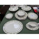 29 pieces of Royal Doulton Vanity Fair part dinnerware. Estimate £30-40